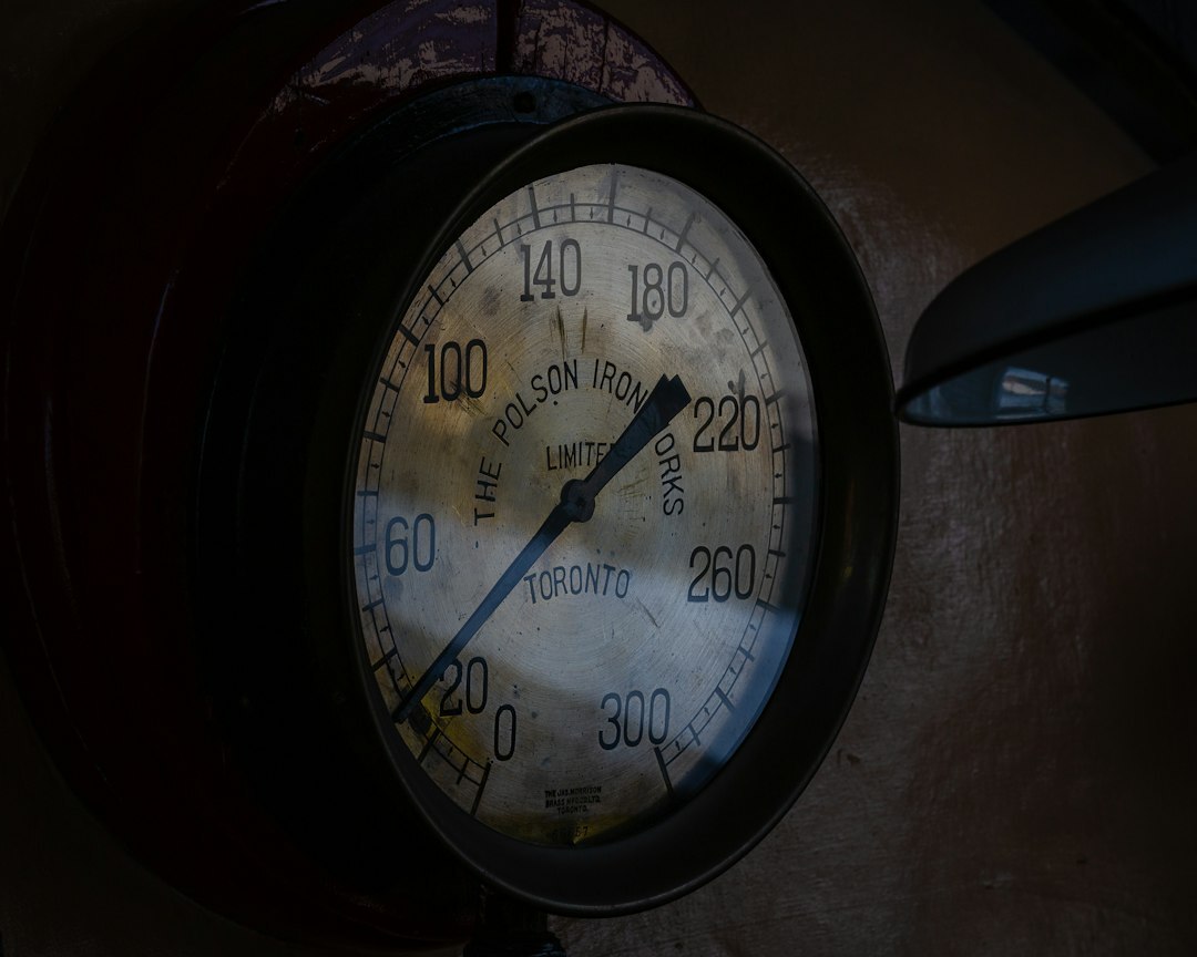 car tire pressure check